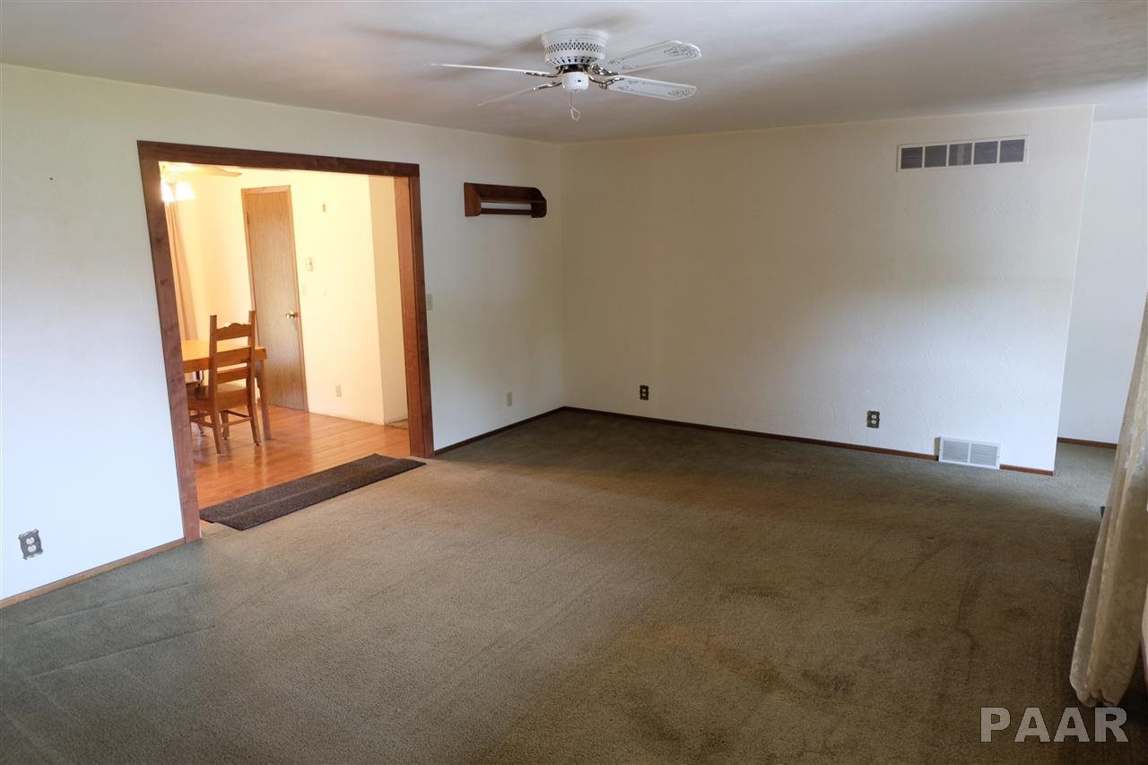 809 Prairie Lane Manito, IL 61546 - Photo 5 of 35 Gallery Image 5