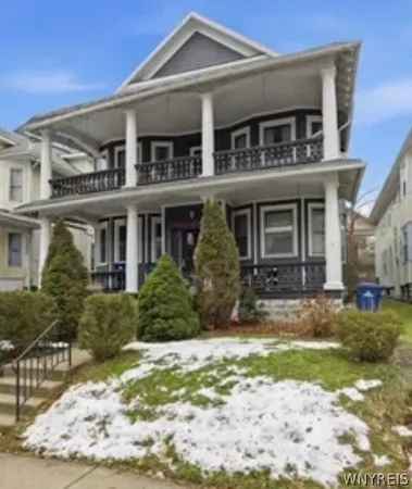 $1,800 | 37 Inwood Place, Buffalo, NY 14209