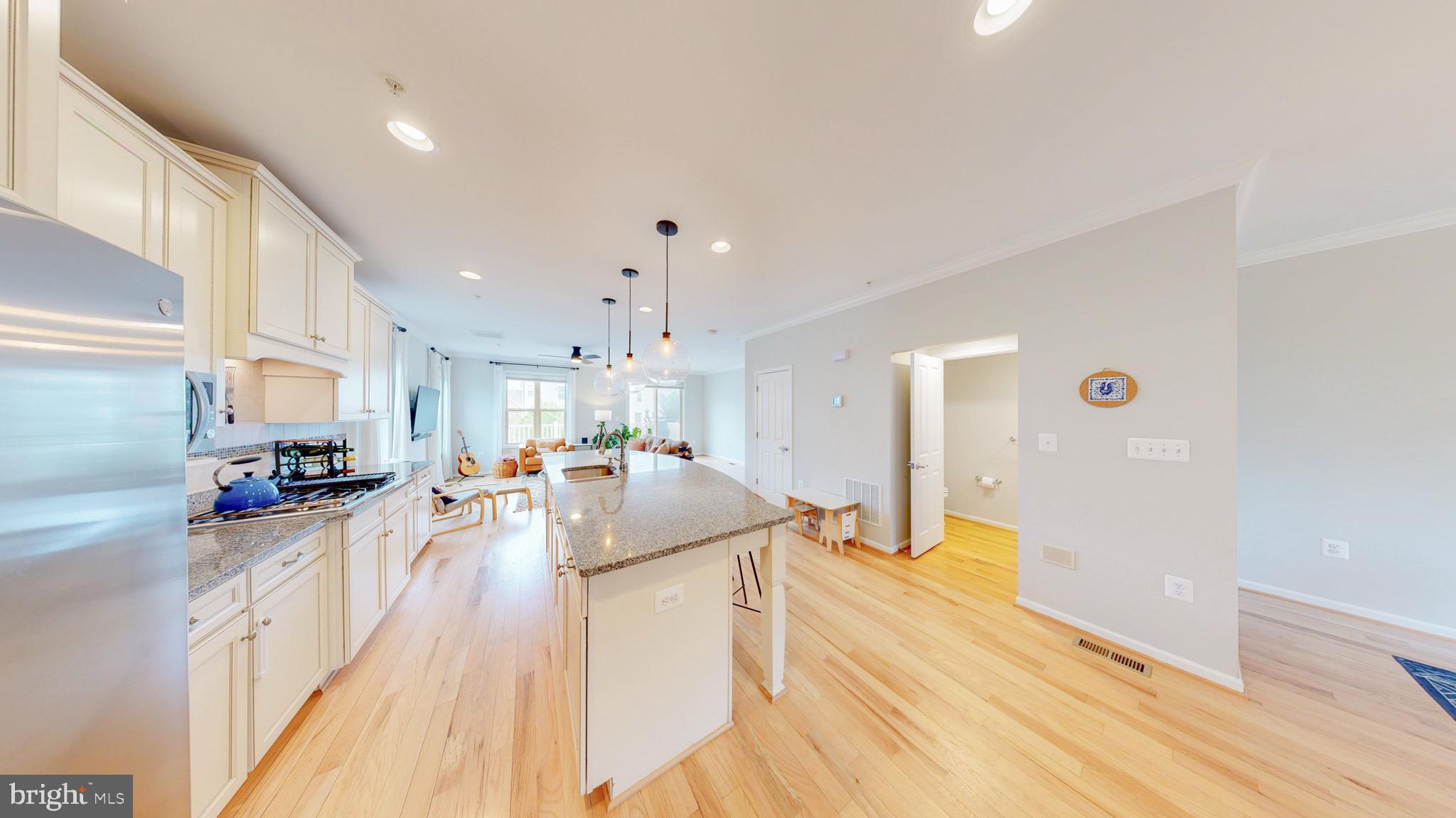 13227 Deer Highlands Way Silver Spring, MD 20906 - Photo 5 of 20 a large kitchen with a lot of counter space