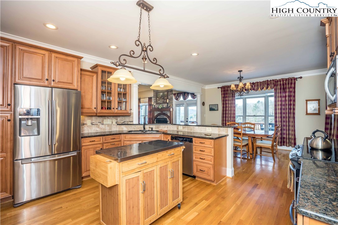 321 Russelton Road Boone, NC 28607 - Photo 20 of 46