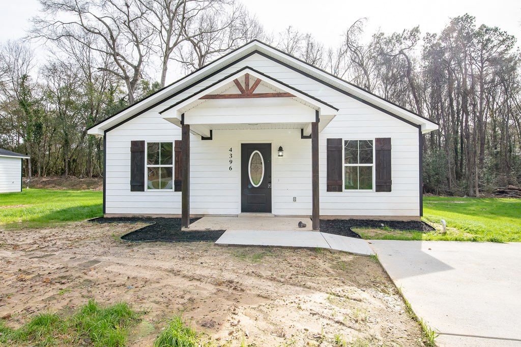 4396 Forrest Road Columbus, GA 31907 - Photo 3 of 24 a view of a house with backyard
