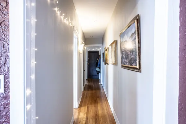 $3,300 | 1514 West Addison Street, Unit 3E, Chicago, IL 60613