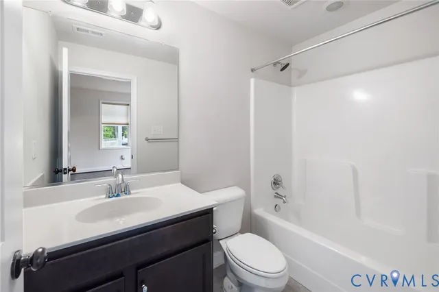 $3,165 | 11128 Swanee Mill Trace, Unit 11128, Glen Allen, VA 23059