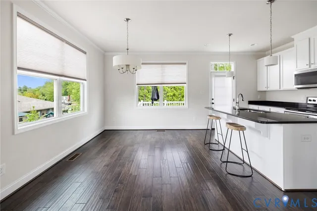 $3,165 | 11128 Swanee Mill Trace, Unit 11128, Glen Allen, VA 23059