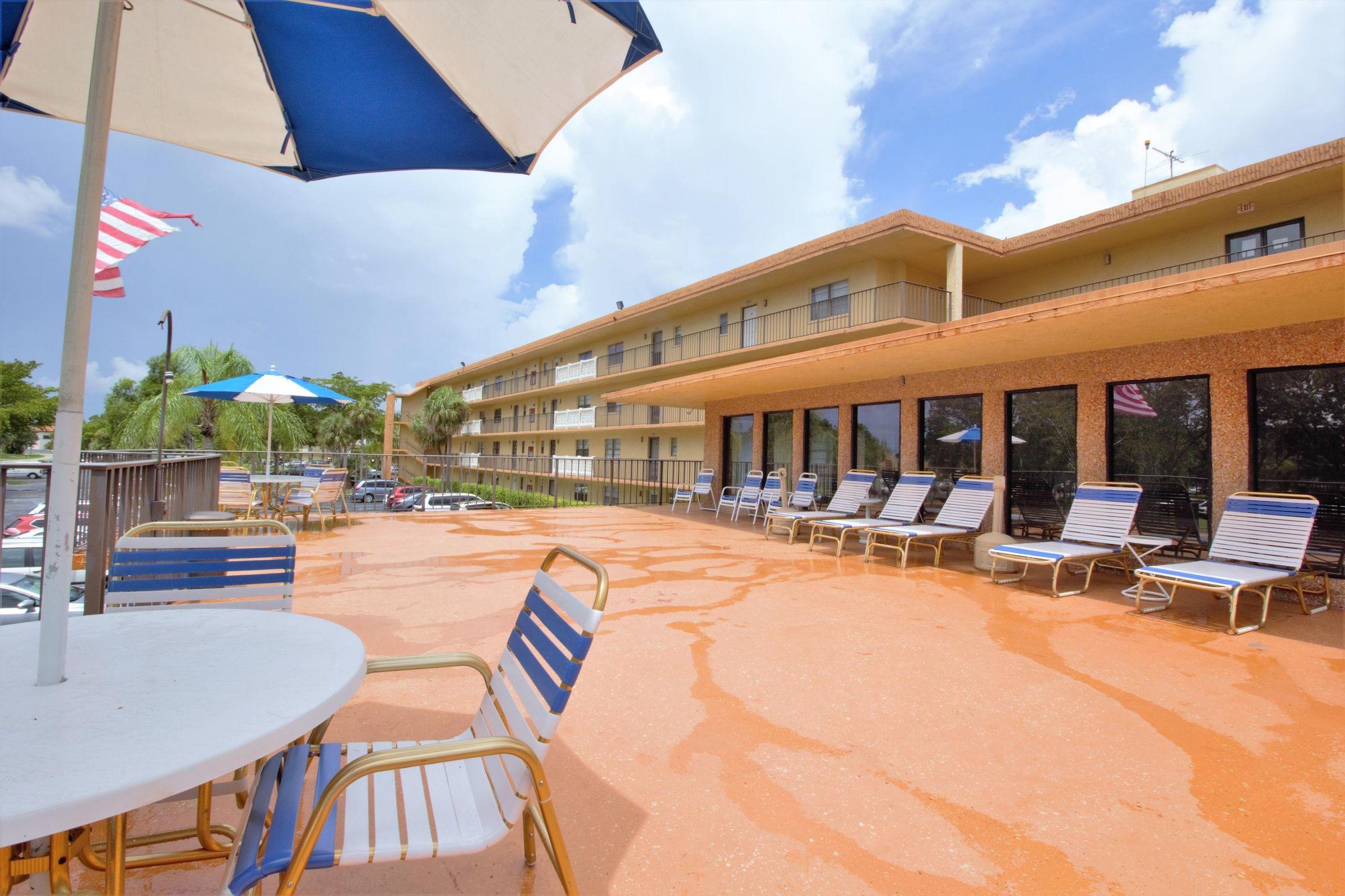 9273 Southwest 8th Street, Unit 209 Boca Raton, FL 33428 - Photo 26 of 32 Sundeck area