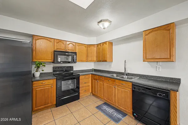 $345,000 | 14629 North 32nd Avenue, Phoenix, AZ 85053