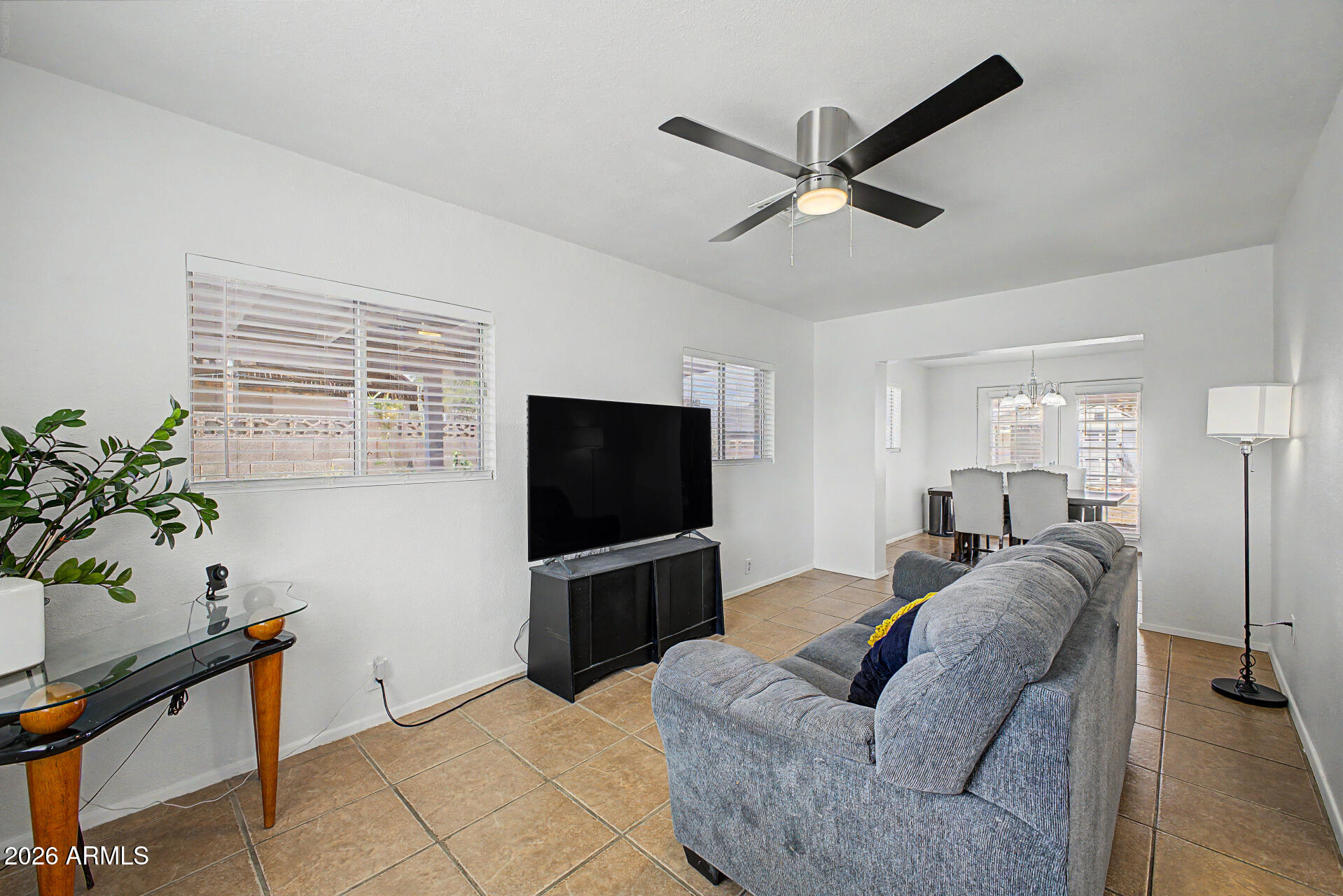 14629 North 32nd Avenue Phoenix, AZ 85053 - Photo 8 of 28 8 - 32ND