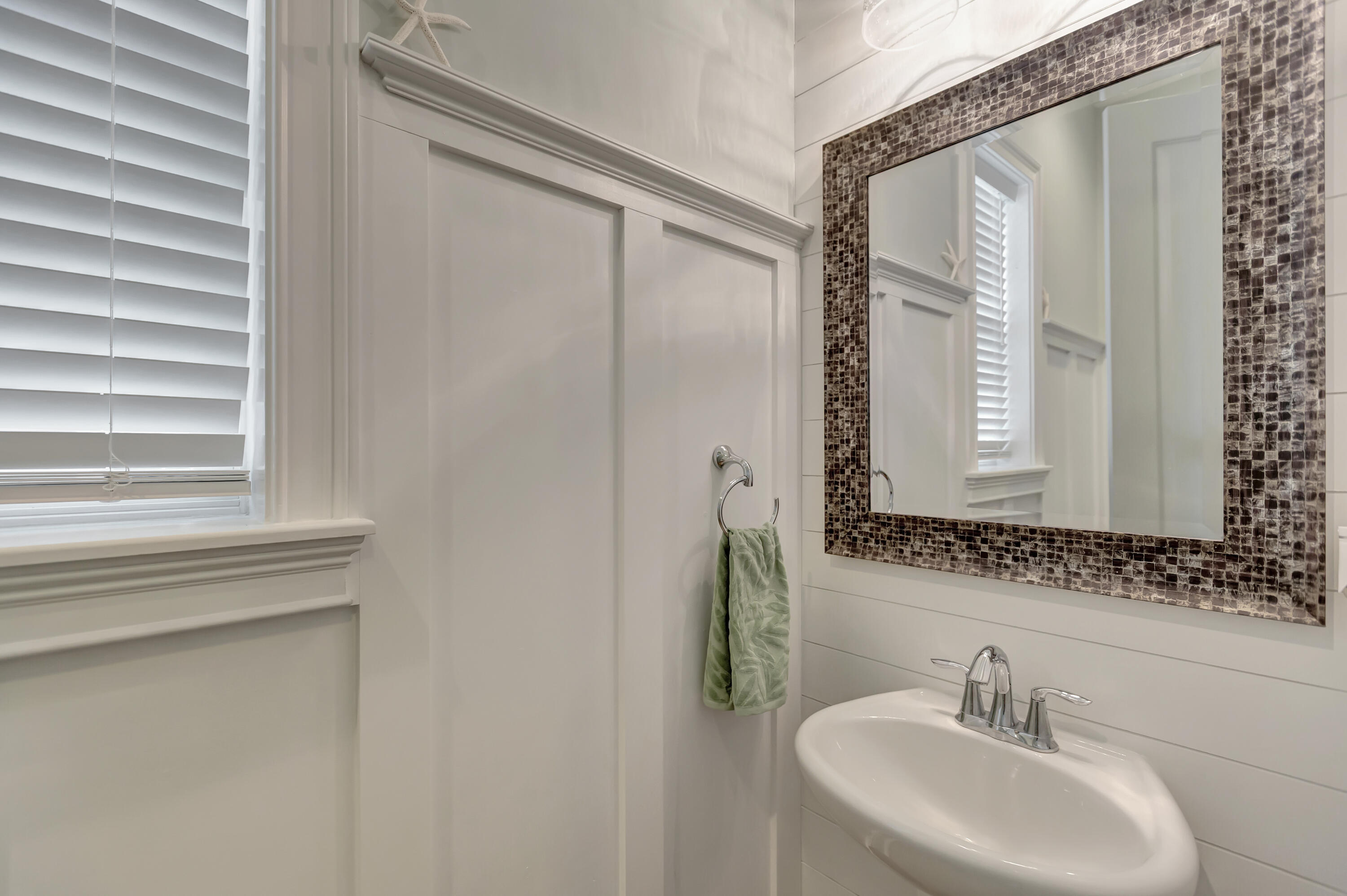 1468 Croaton Crsg Mount Pleasant, SC 29466 - Photo 18 of 34 296A5152