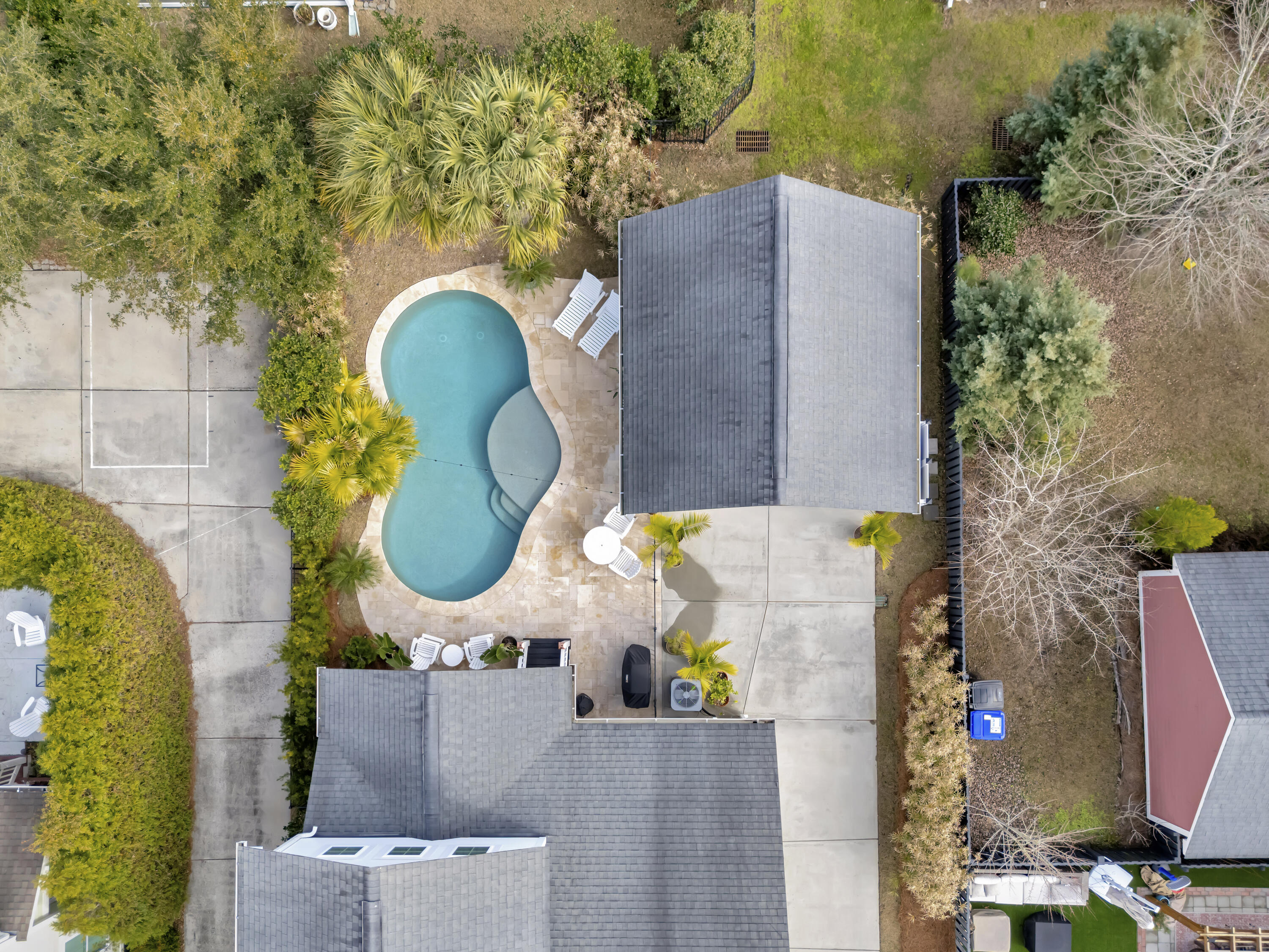 1468 Croaton Crsg Mount Pleasant, SC 29466 - Photo 33 of 34 DJI_20260121113831_0030_D