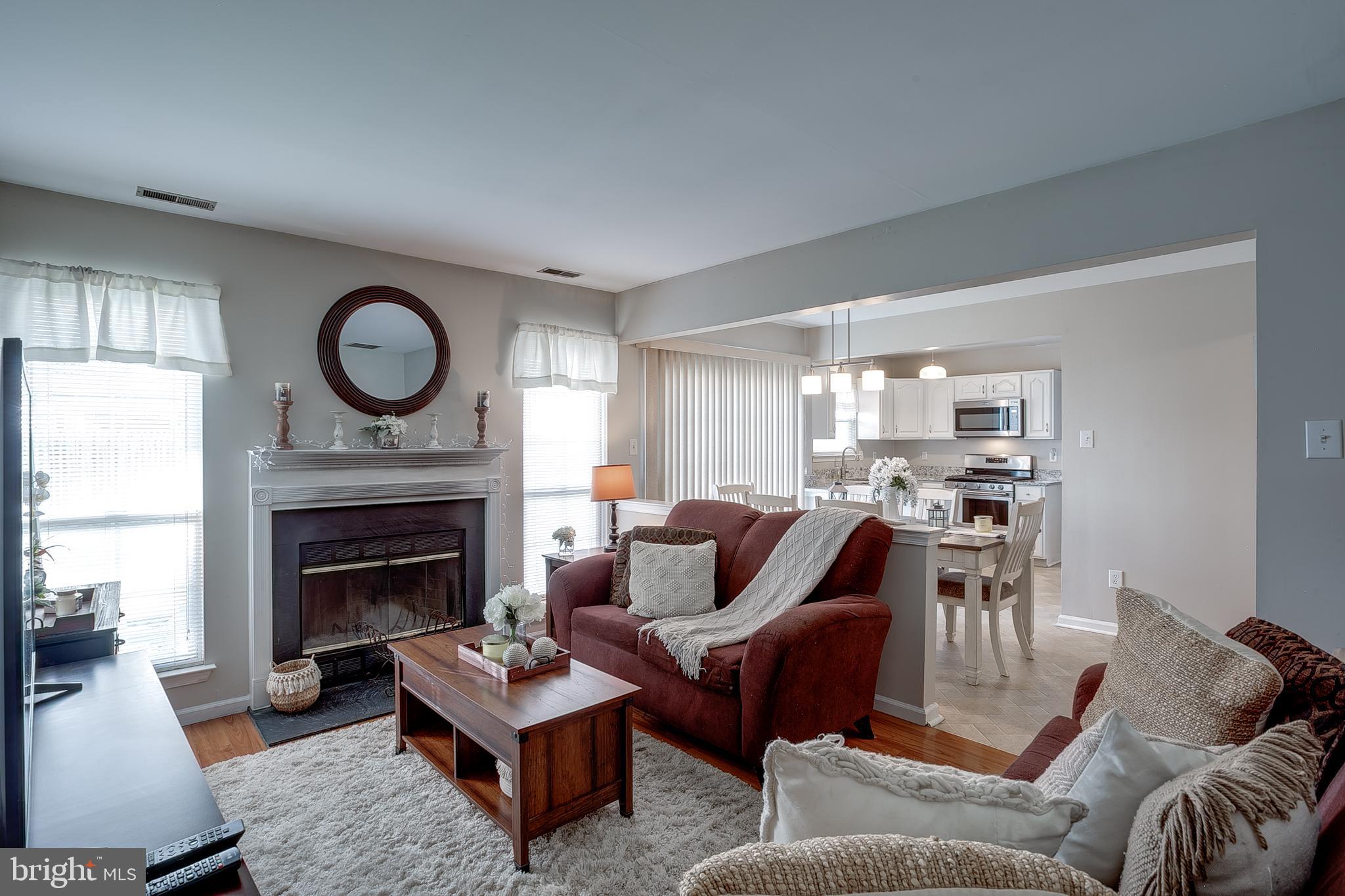 41 Arrowhead Drive Burlington, NJ 08016 - Photo 12 of 33 Family Room