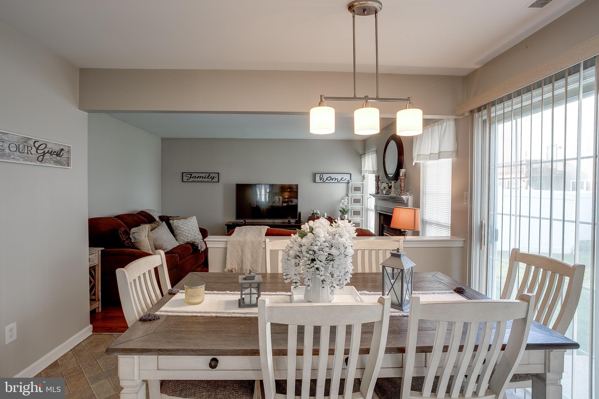 41 Arrowhead Drive Burlington, NJ 08016 - Photo 17 of 33 Eat In Kitchen