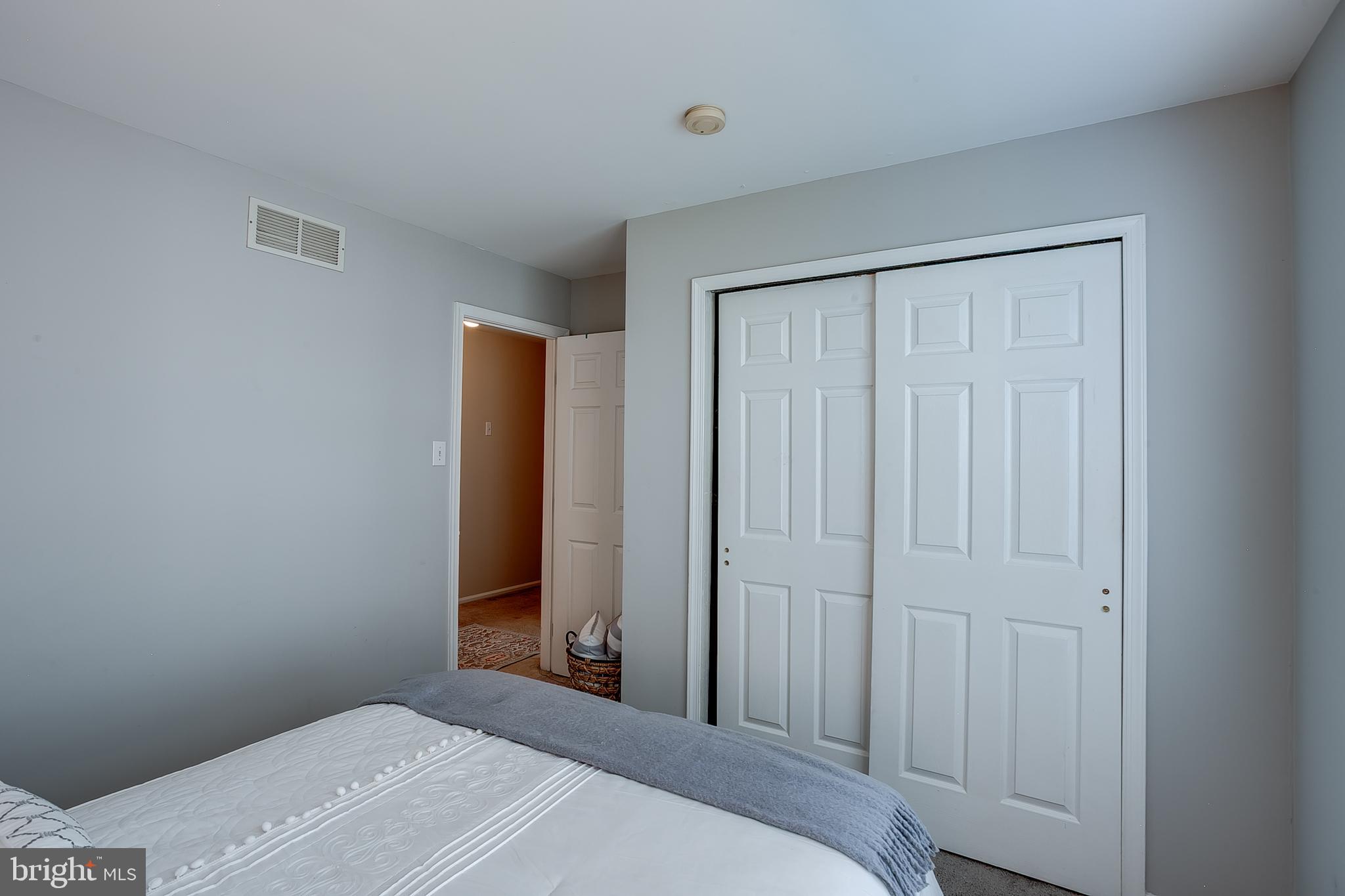 41 Arrowhead Drive Burlington, NJ 08016 - Photo 26 of 33 Bedroom 2