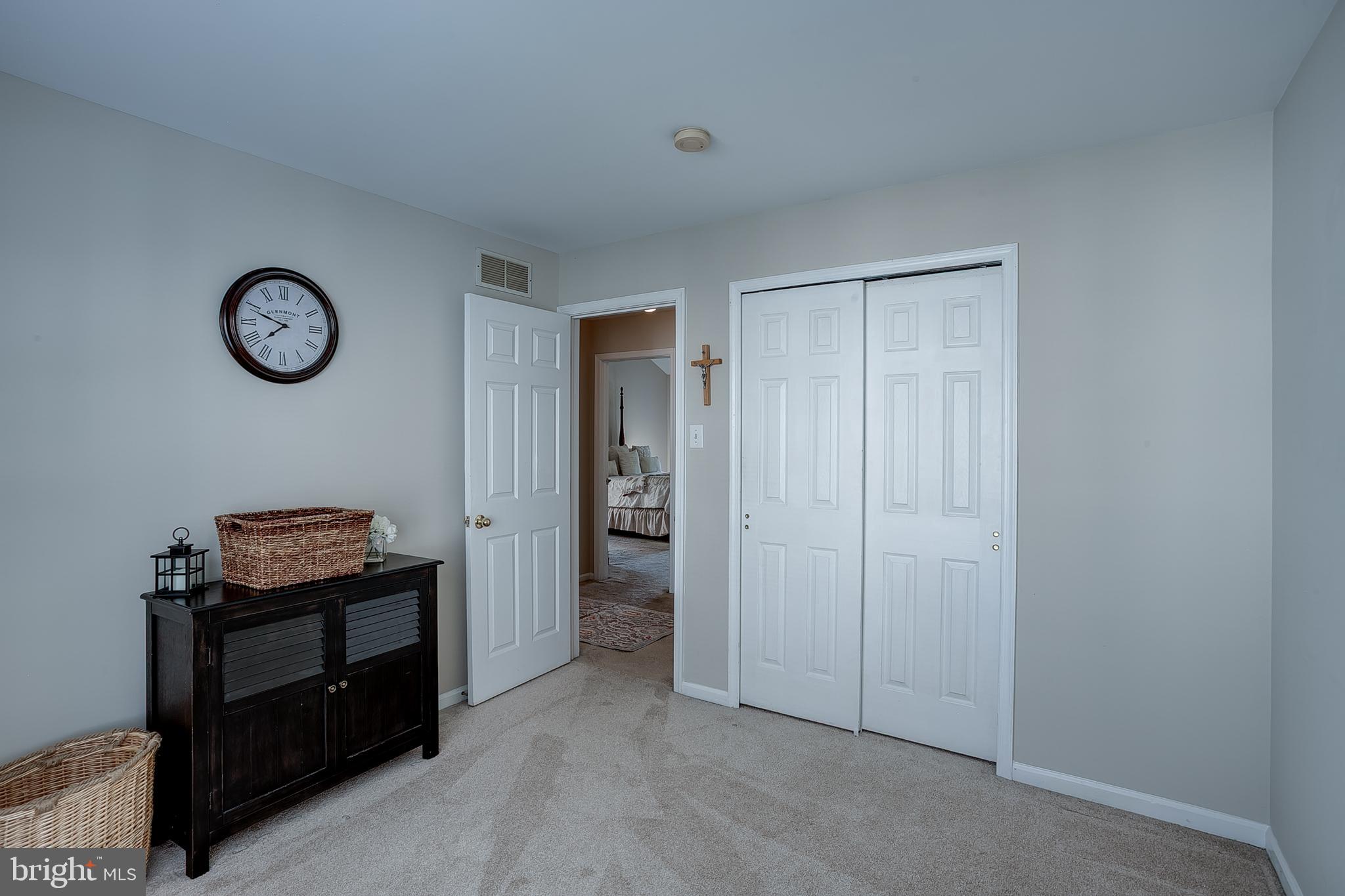 41 Arrowhead Drive Burlington, NJ 08016 - Photo 27 of 33 Bedroom 3