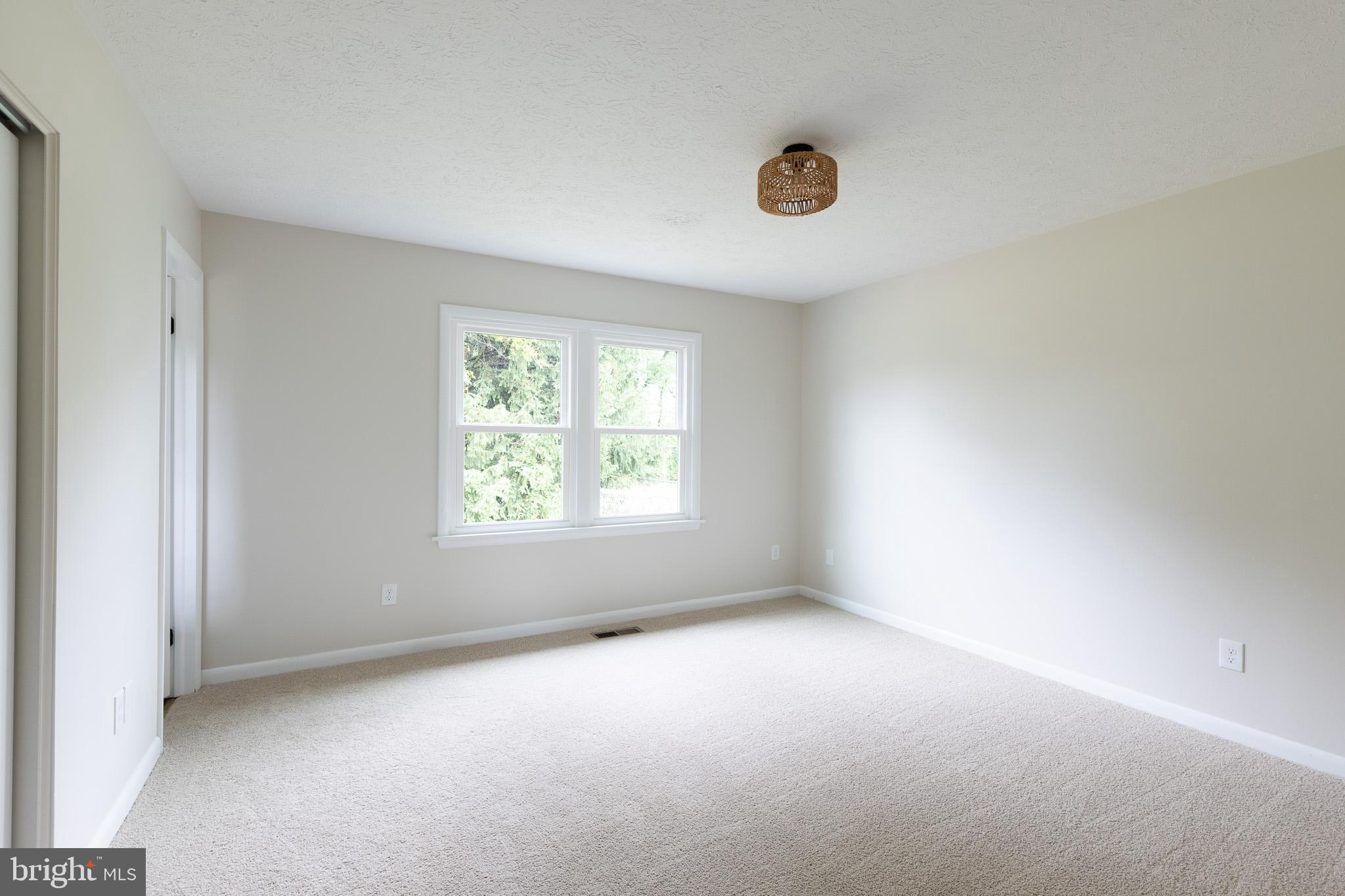 724 Warm Spring Road Chambersburg, PA 17202 - Photo 6 of 18 Gallery Image 6
