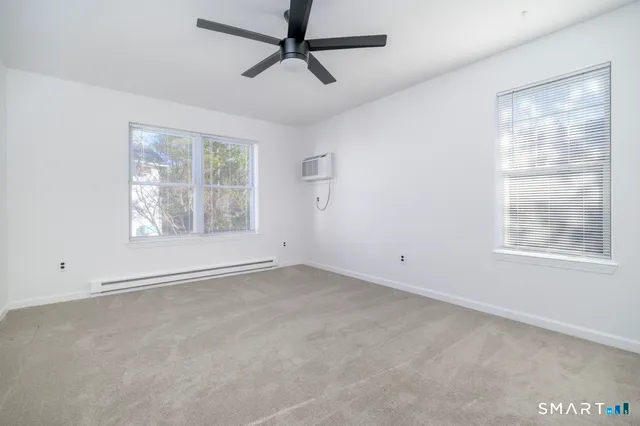 $3,000 | 905 Oronoke Road, Unit 13, Waterbury, CT 06708