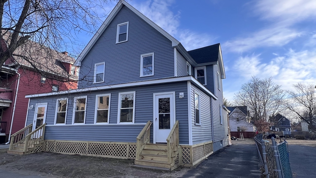 149-151 Lebanon Street Springfield, MA 01109 - Photo 2 of 23 Gallery Image 2
