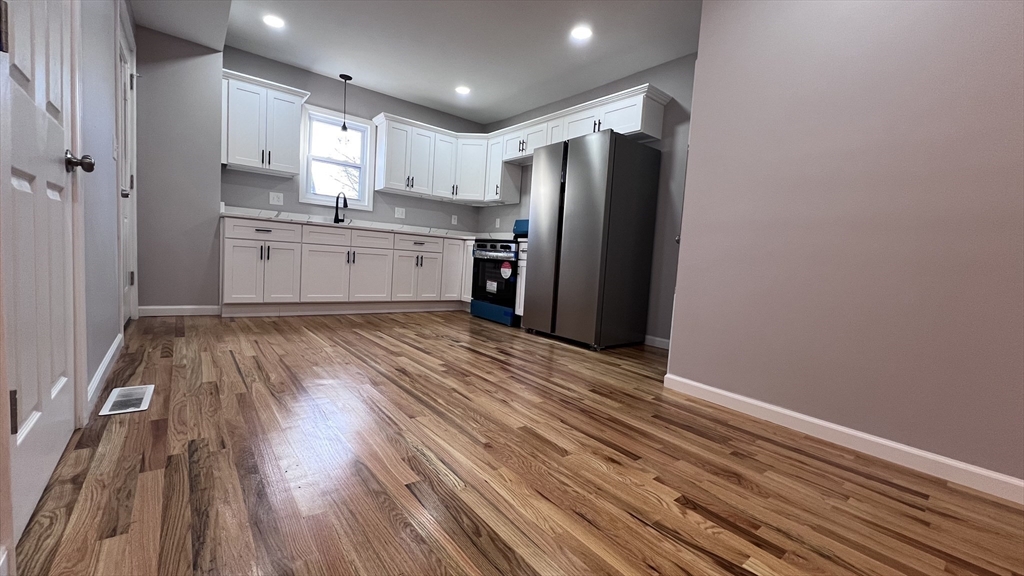 149-151 Lebanon Street Springfield, MA 01109 - Photo 6 of 23 Gallery Image 6