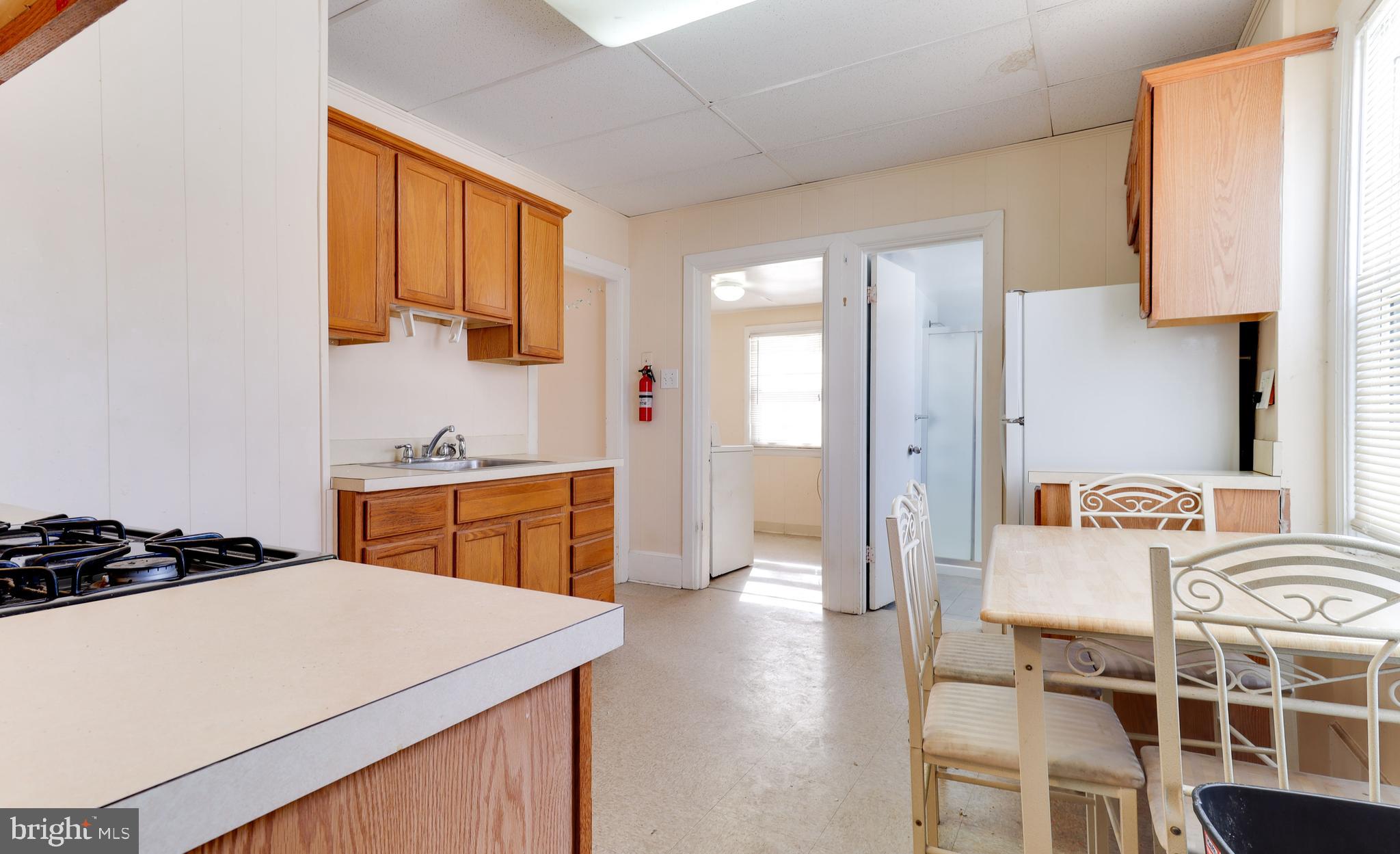 20 Deptford Road Glassboro, NJ 08028 - Photo 4 of 21