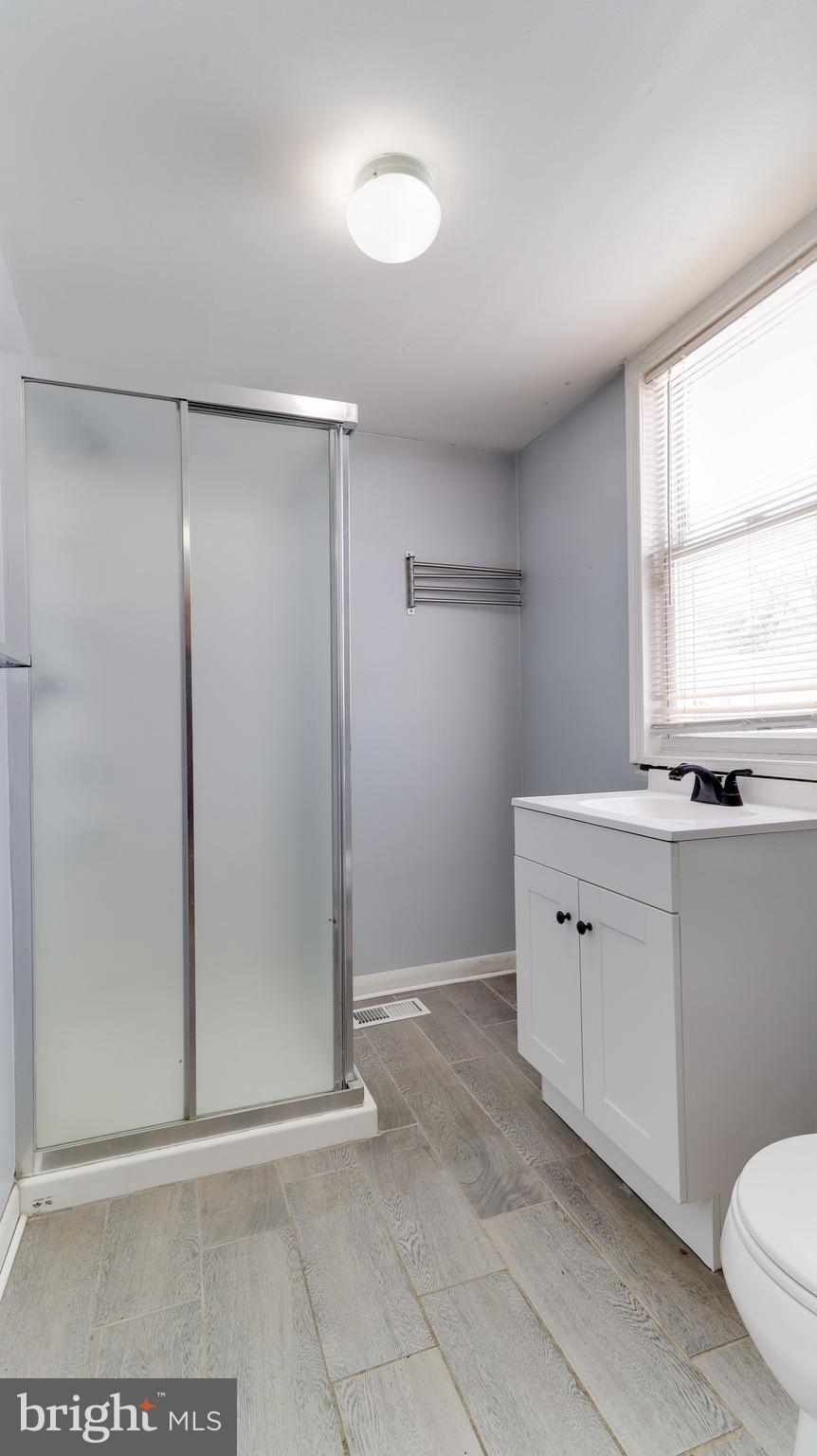 20 Deptford Road Glassboro, NJ 08028 - Photo 5 of 21