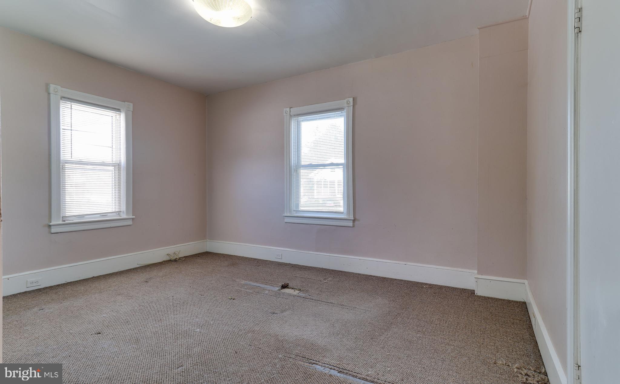 20 Deptford Road Glassboro, NJ 08028 - Photo 7 of 21