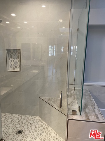 22975 Park Ora Calabasas, CA 91302 - Photo 16 of 20