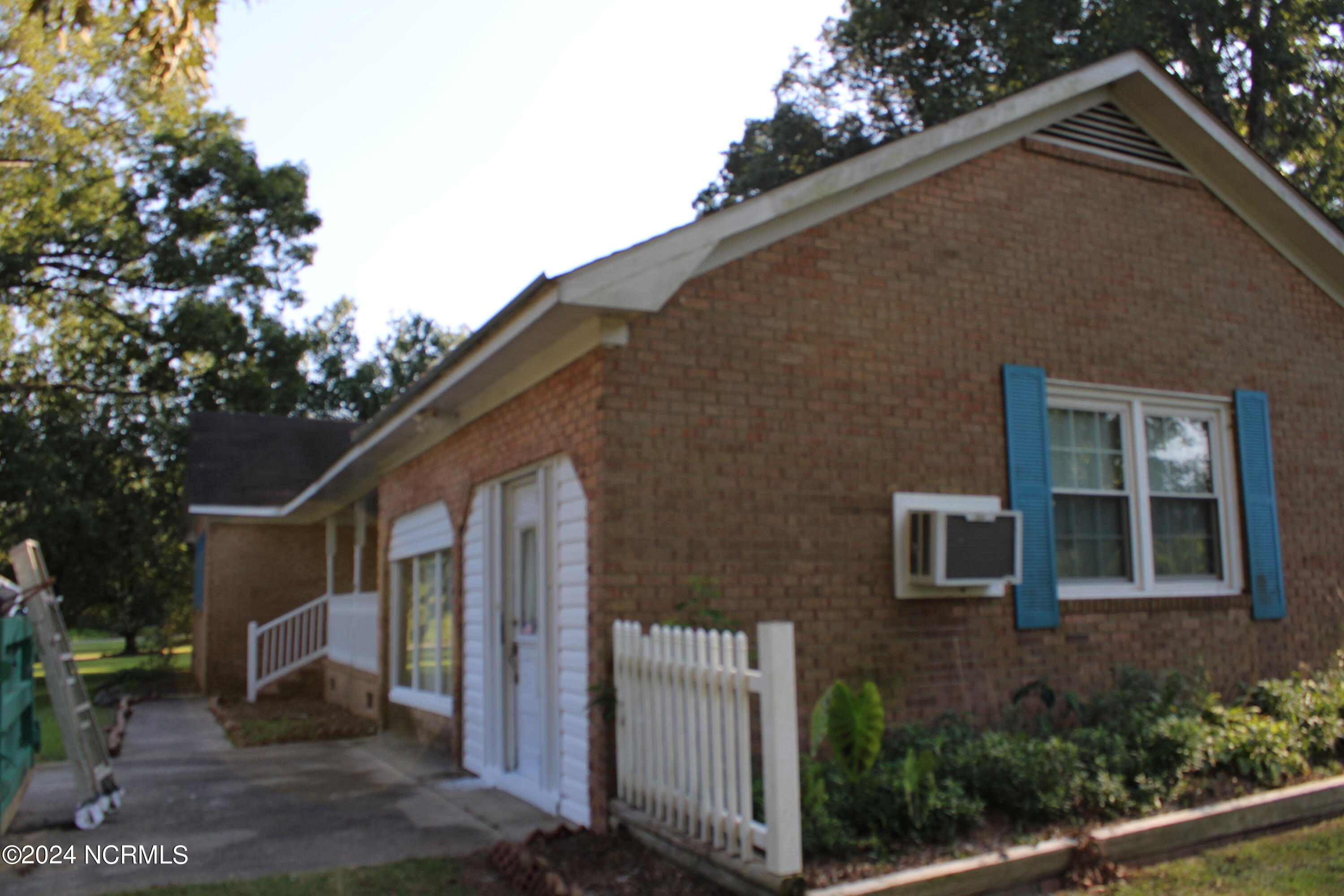 3395 Davis-Hardy Road Kinston, NC 28504 - Photo 21 of 32 IMG_0024
