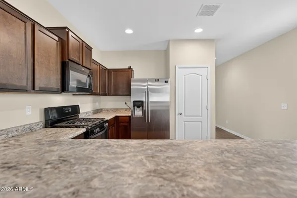 $420,000 | 8222 West Wood Lane, Phoenix, AZ 85043