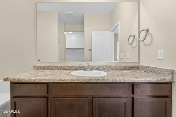 $420,000 | 8222 West Wood Lane, Phoenix, AZ 85043
