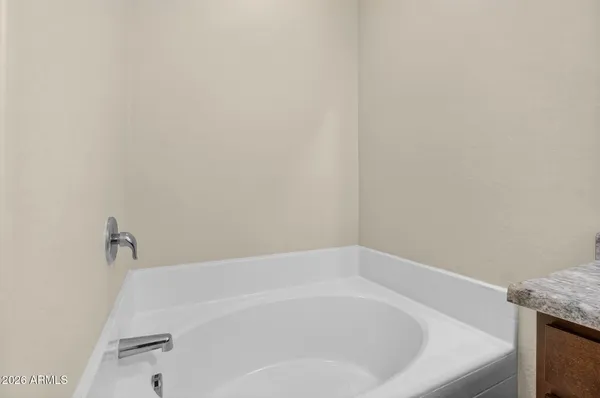 $420,000 | 8222 West Wood Lane, Phoenix, AZ 85043