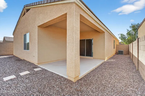 $420,000 | 8222 West Wood Lane, Phoenix, AZ 85043