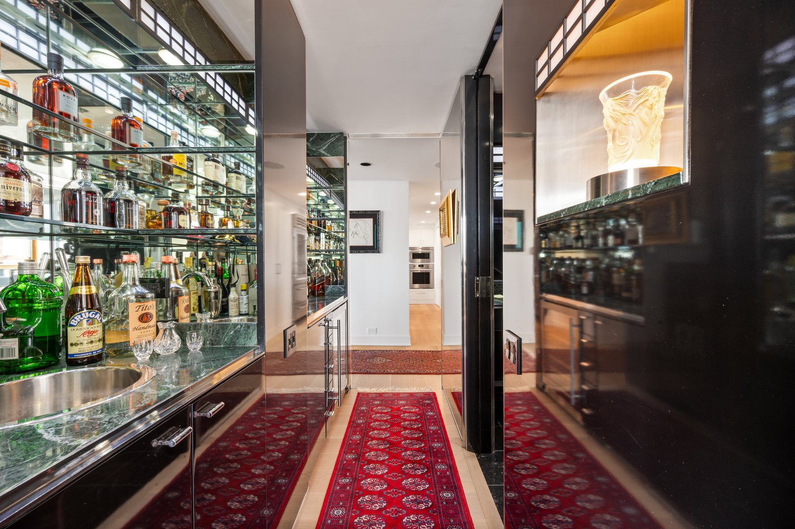 180 East Pearson Street, Unit 6907 Chicago, IL 60611 - Photo 16 of 44 a very nice looking room with a large window