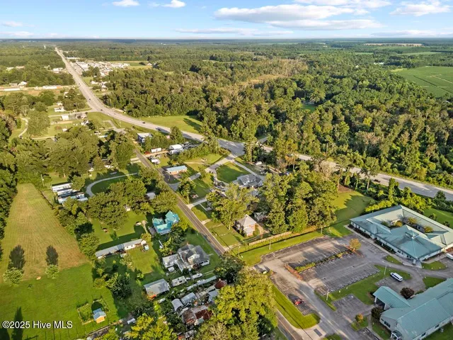 $350,000 | 860 Main Street, Bayboro, NC 28515