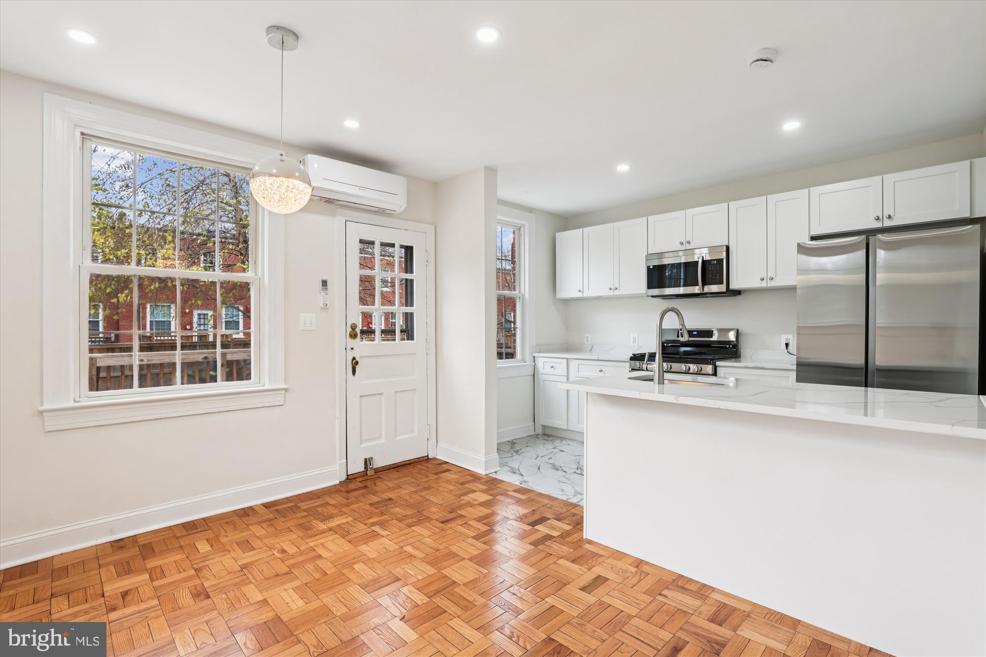 2600 16th Street South, Unit 696 Arlington, VA 22204 - Photo 9 of 46 Dining Room