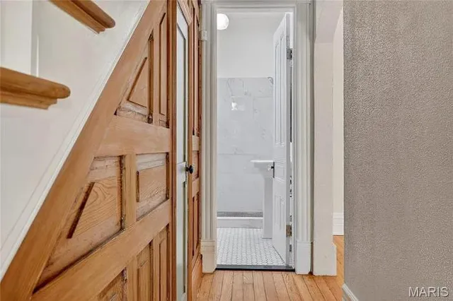 $369,000 | 2751 Shenandoah Avenue, St. Louis, MO 63104