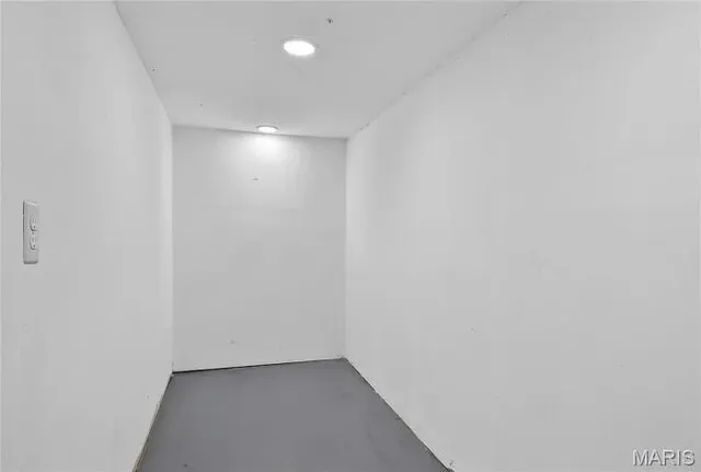 $369,000 | 2751 Shenandoah Avenue, St. Louis, MO 63104