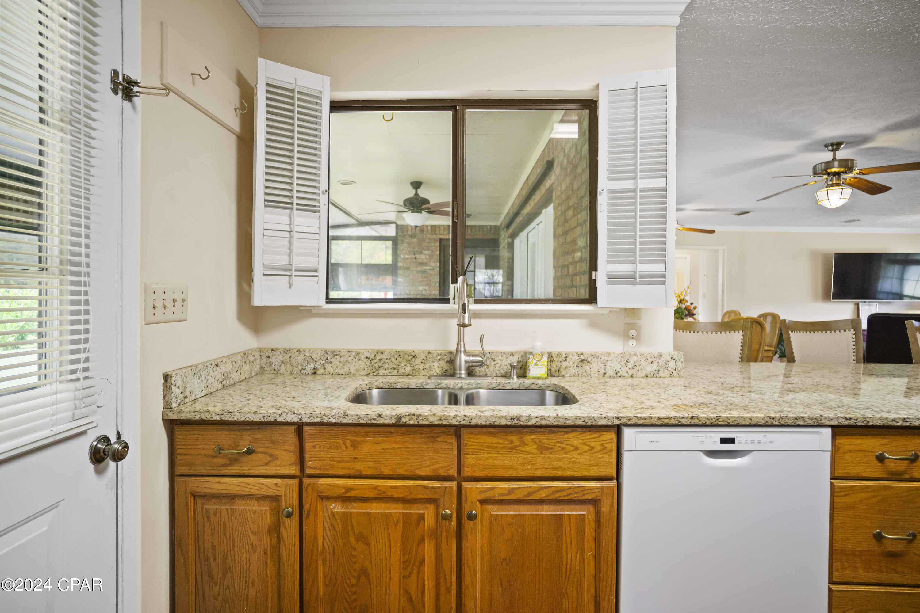 8255 Shady Grove Road Grand Ridge, FL 32442 - Photo 28 of 49