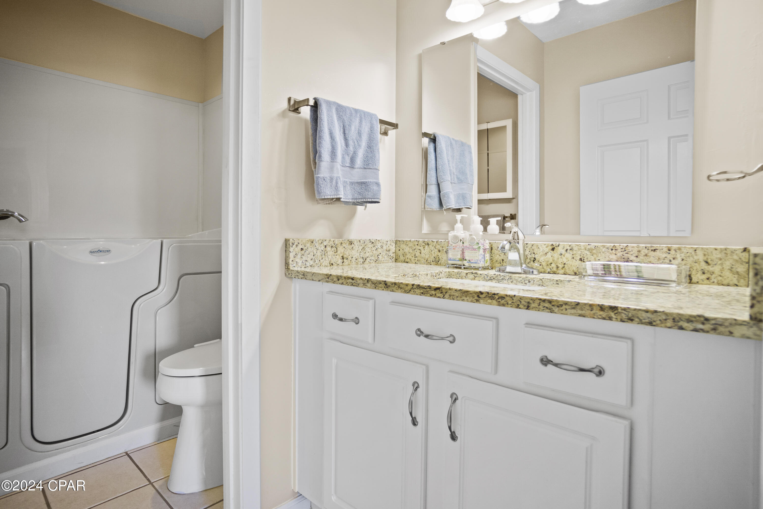 8255 Shady Grove Road Grand Ridge, FL 32442 - Photo 38 of 49