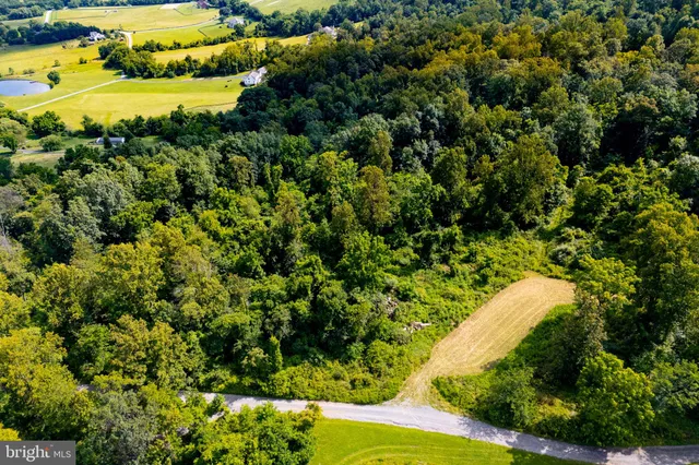 $1,899,000 | Tree Crops Lane, Round Hill, VA 20141