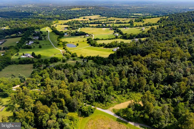 $1,899,000 | Tree Crops Lane, Round Hill, VA 20141