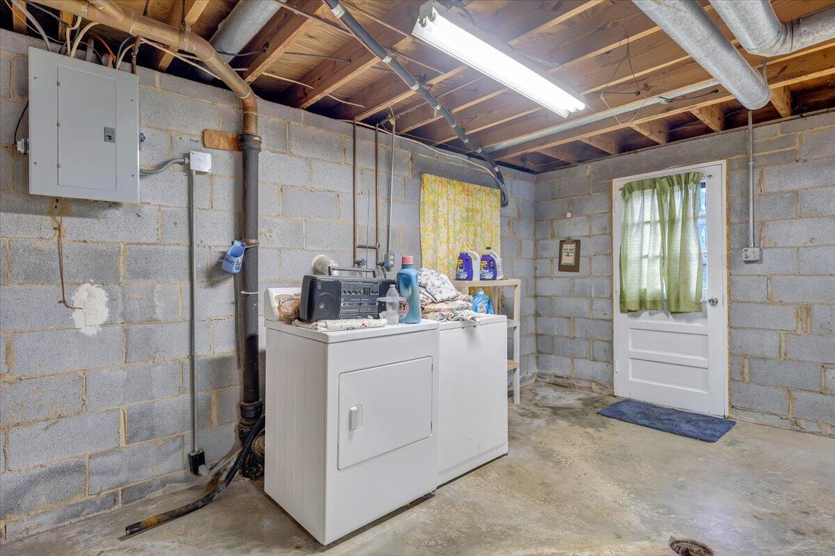 5739 Green Ridge Road Roanoke, VA 24019 - Photo 23 of 30 26-MIB09902