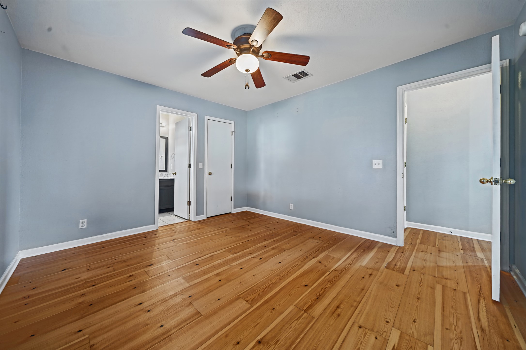 137 Hay Meadow Road Cedar Creek, TX 78612 - Photo 10 of 30