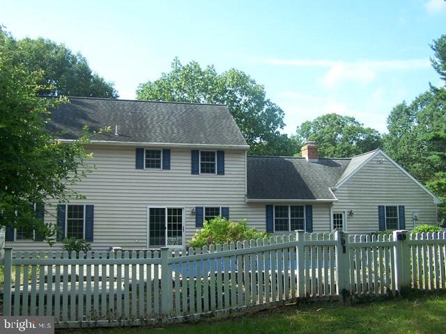 1 Lark Lane Lancaster, PA 17603 - Photo 3 of 20 Gallery Image 3