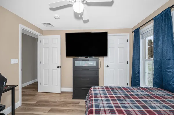 $629,900 | 61 Barbara Lane, Hudson, NH 03051