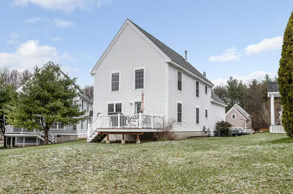 $629,900 | 61 Barbara Lane, Hudson, NH 03051