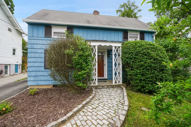 $515,000 | 329 Simpson Place, Peekskill, NY 10566