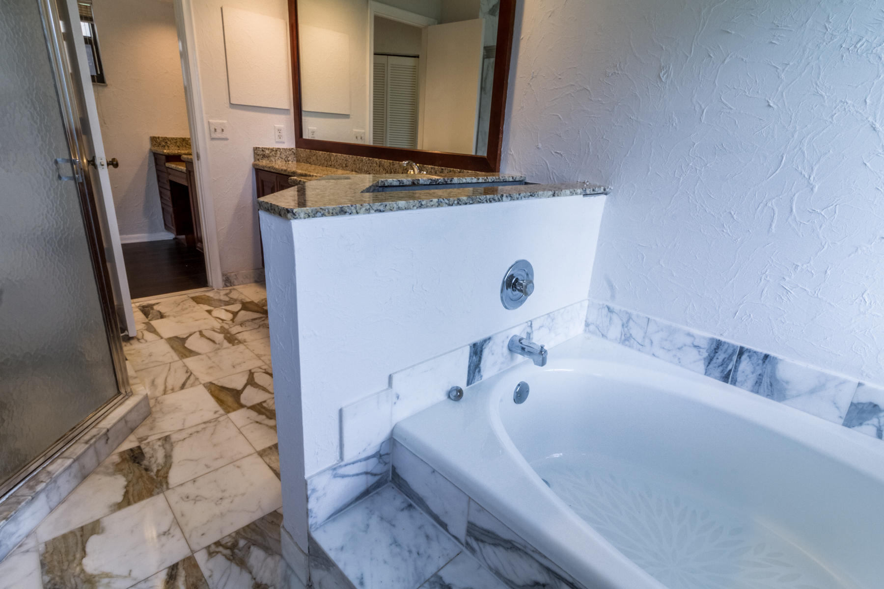 19425 Waters Reach Trail, Unit 904 Boca Raton, FL 33434 - Photo 19 of 49 Master Bath with Marble floors