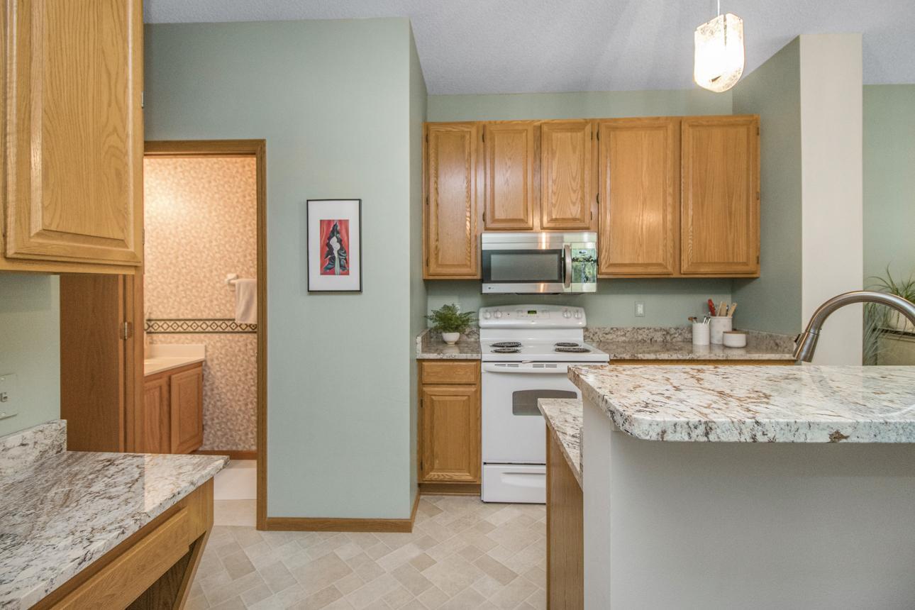 8491 Cortland Road Eden Prairie, MN 55344 - Photo 16 of 30 Gallery Image 16