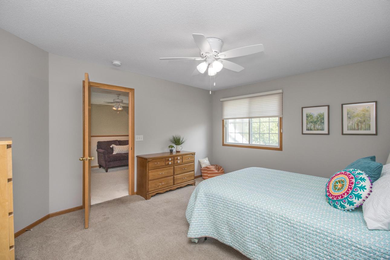 8491 Cortland Road Eden Prairie, MN 55344 - Photo 23 of 30 Gallery Image 23