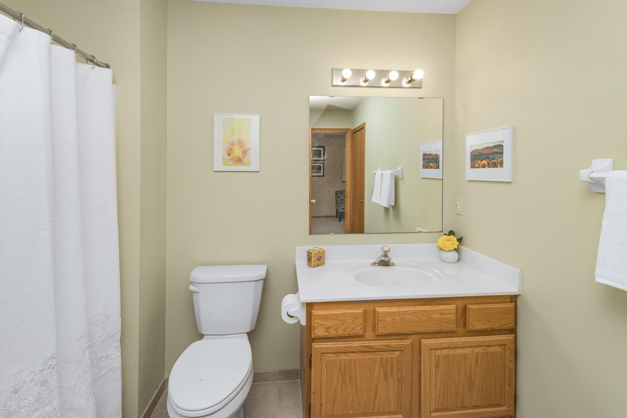 8491 Cortland Road Eden Prairie, MN 55344 - Photo 25 of 30 Gallery Image 25