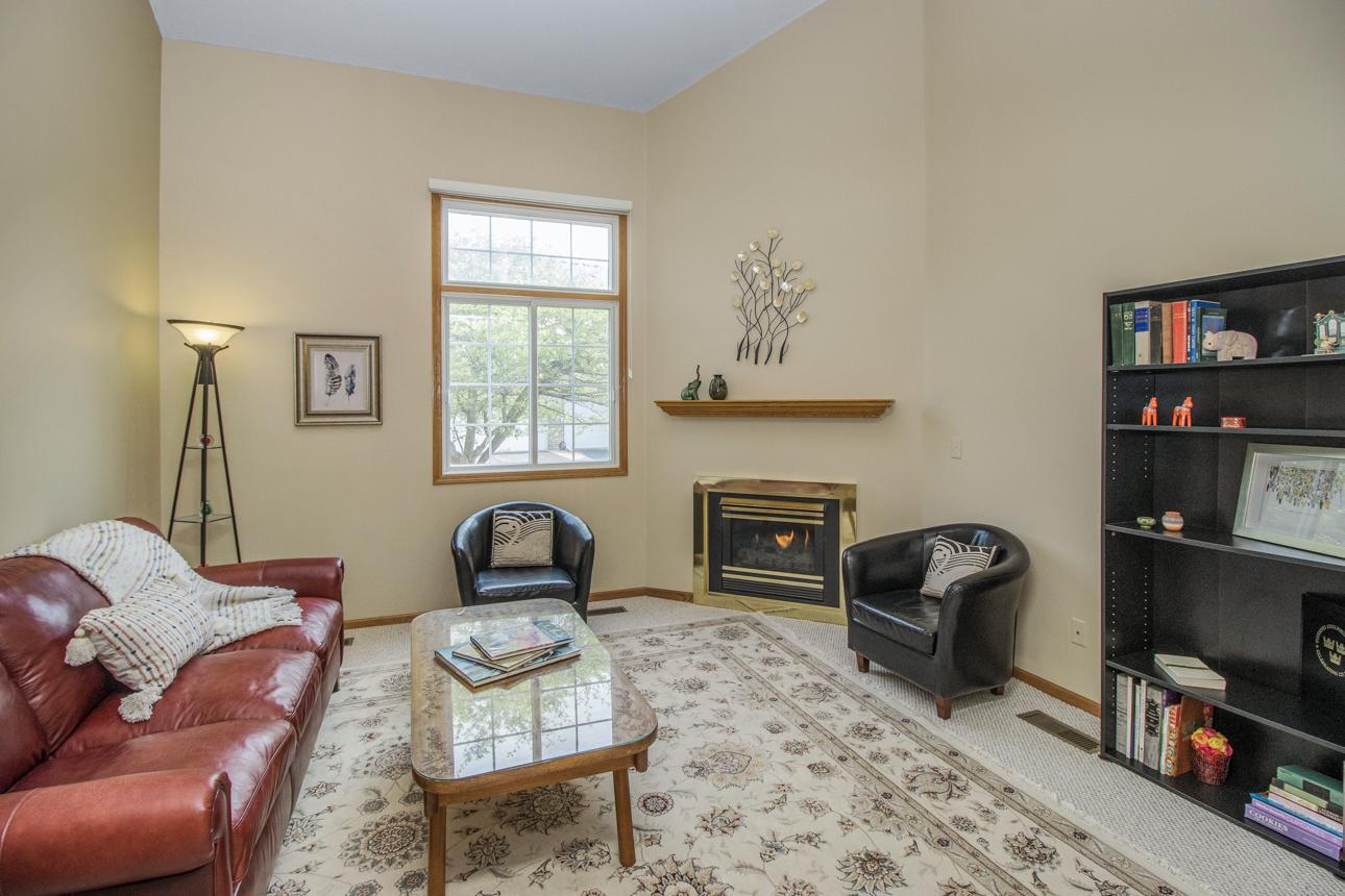 8491 Cortland Road Eden Prairie, MN 55344 - Photo 6 of 30 Gallery Image 6
